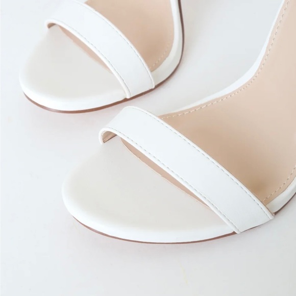 SOLD✅Lulus Elsi stacked stiletto - Picture 3 of 7